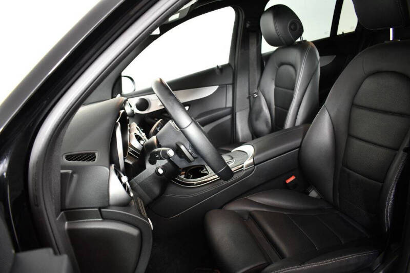 2021 Mercedes-Benz GLC GLC 300 4MATIC