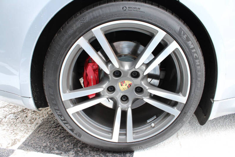 2015 Porsche Panamera GTS