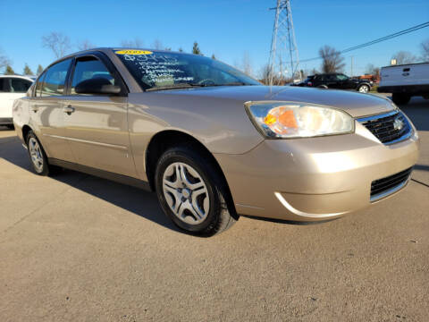 2007 Chevrolet Malibu for sale at CarNation Auto Group in Alliance OH