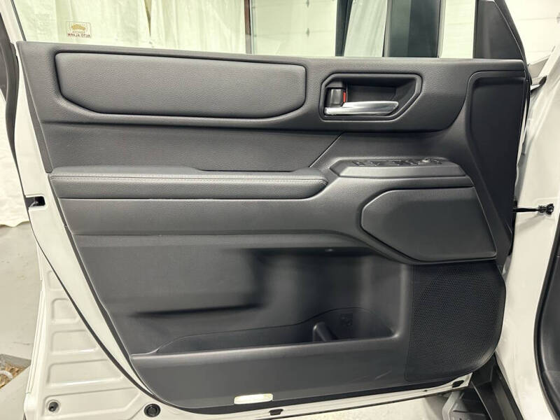 2025 Toyota Land Cruiser