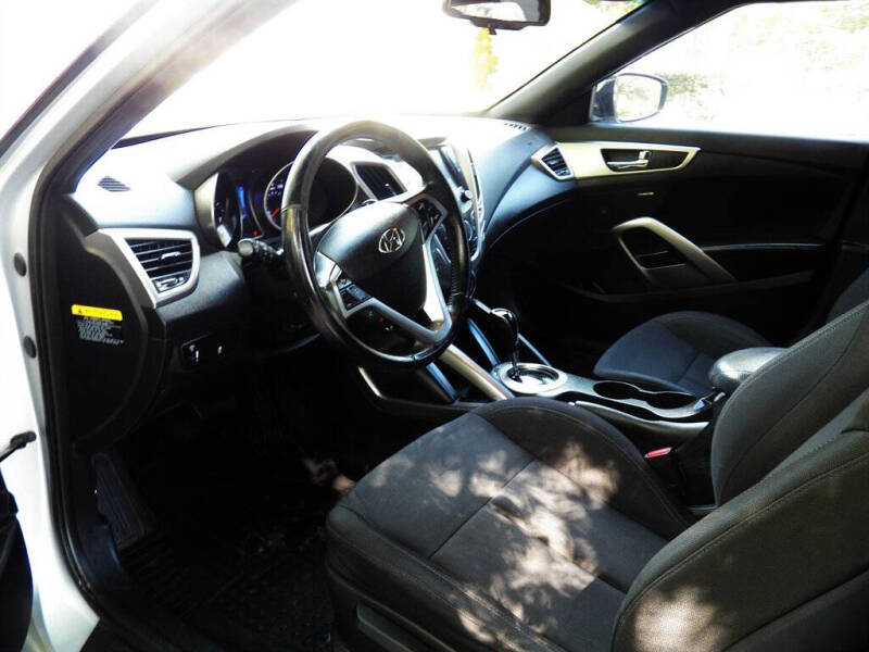 2017 Hyundai Veloster Value Edition