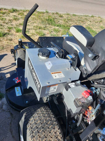 2025 Dixie Chopper XCALIBER 4066 VGE
