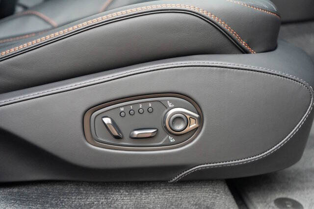 2026 Aston Martin DBX 707