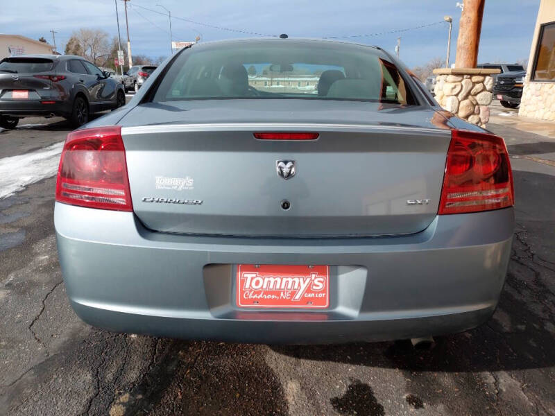 2006 Dodge Charger SE