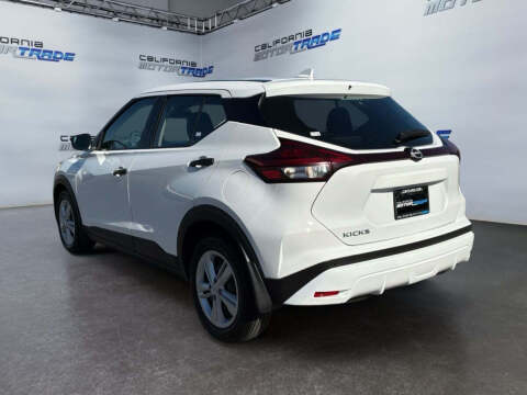 2024 Nissan Kicks S