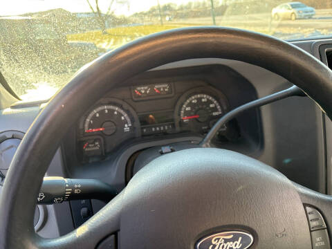 2011 Ford E-Series E-150 XL