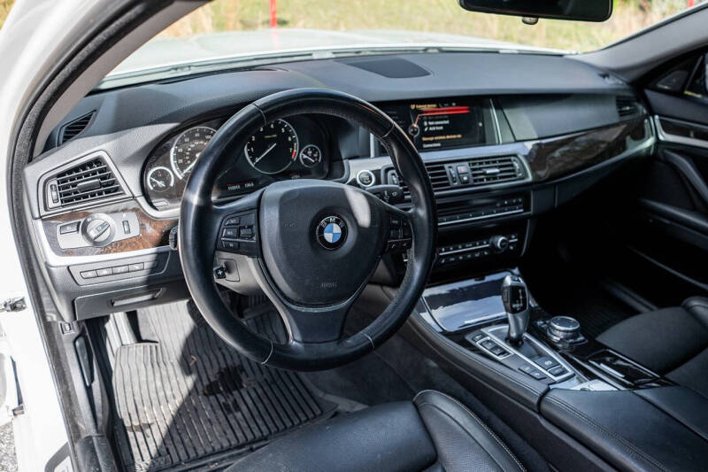 2015 BMW 5 Series 535i