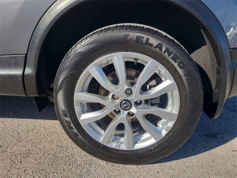 2020 Nissan Rogue Sport SV