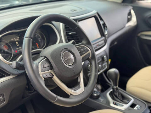 2017 Jeep Cherokee Latitude