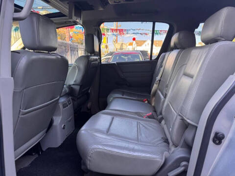 2004 Nissan Armada LE