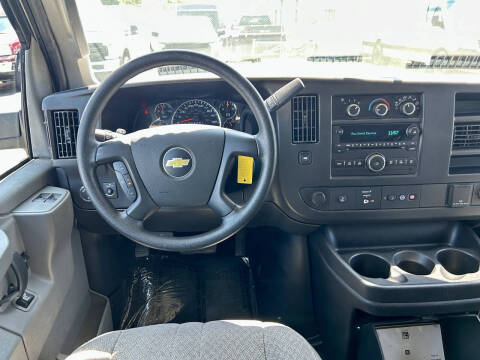 2016 Chevrolet Express LT 3500