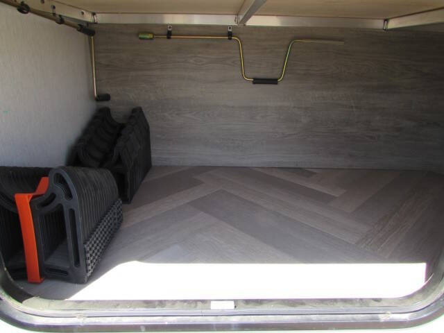 2022 Forest River 270FKS