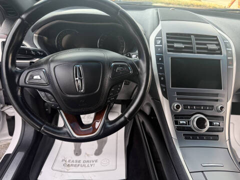 2017 Lincoln MKZ Reserve