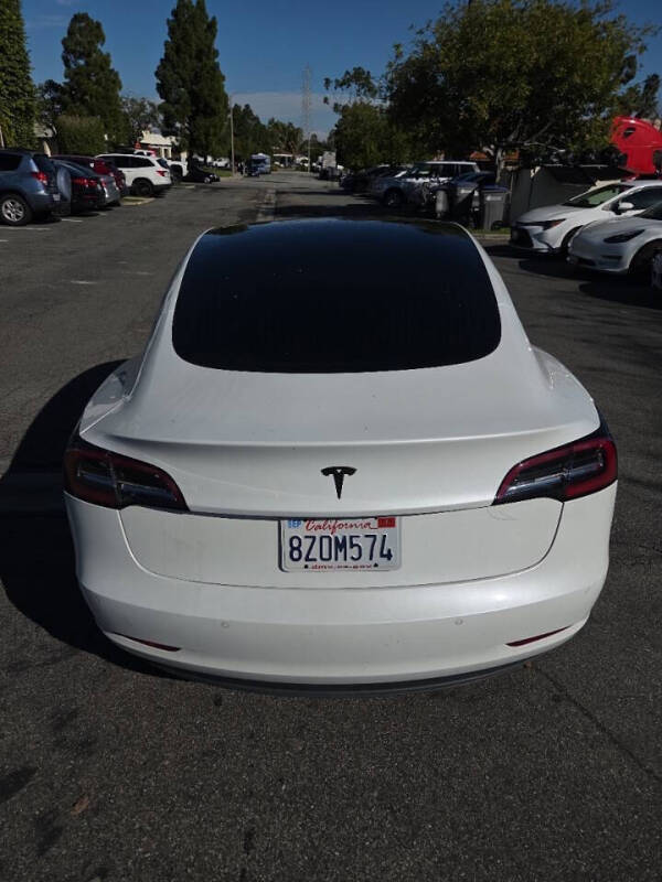 2019 Tesla Model 3 Standard Range