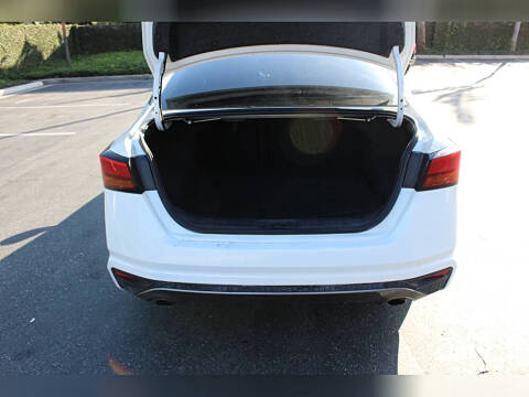 2019 Nissan Altima 2.5 SR