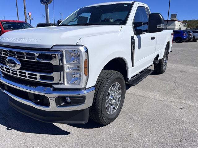 2025 Ford F-350 Super Duty XLT
