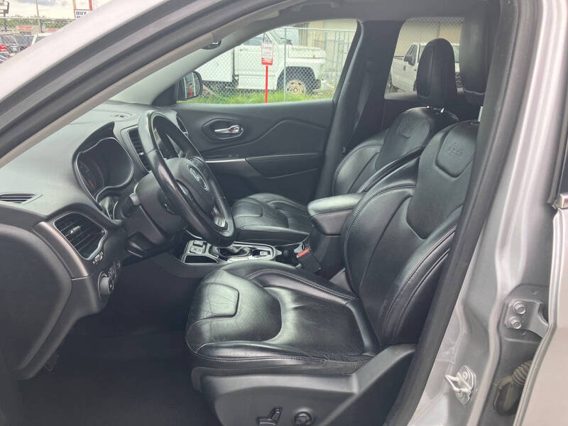 2019 Jeep Cherokee Limited