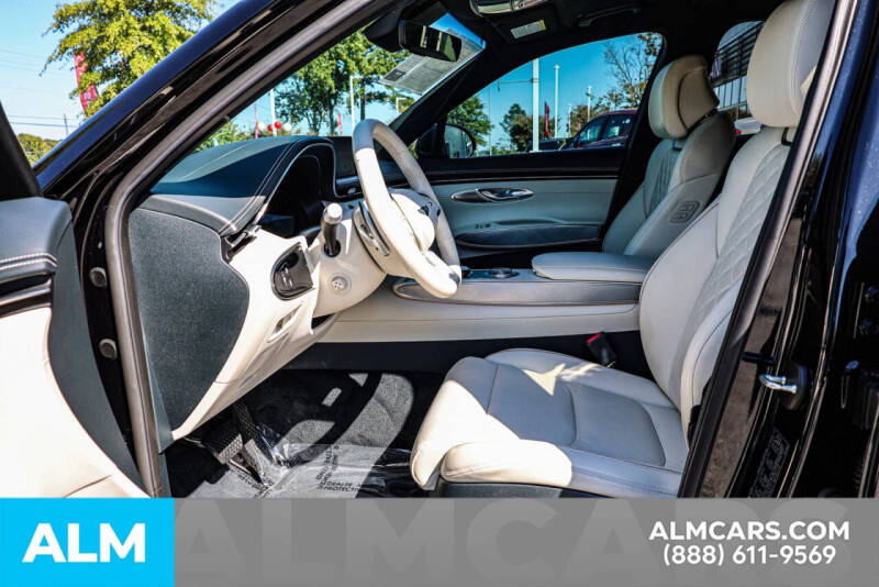 2024 Genesis Electrified GV70