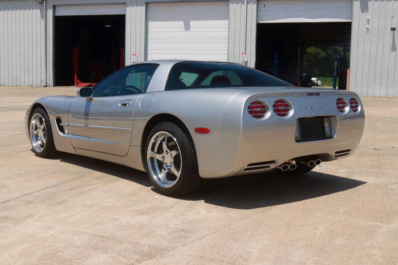 2004 Chevrolet Corvette