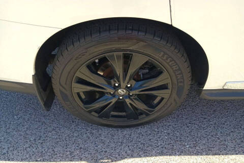 2017 Nissan Pathfinder Platinum