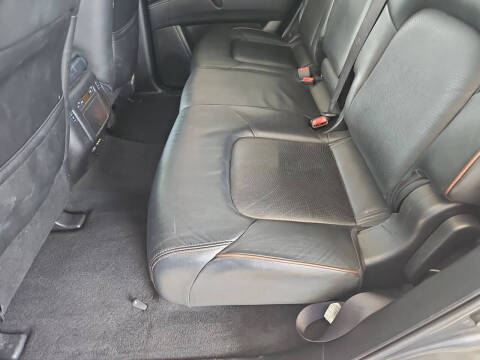 2017 Nissan Armada Platinum