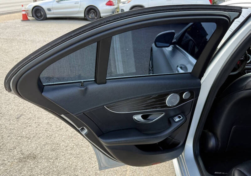2016 Mercedes-Benz C-Class C 300
