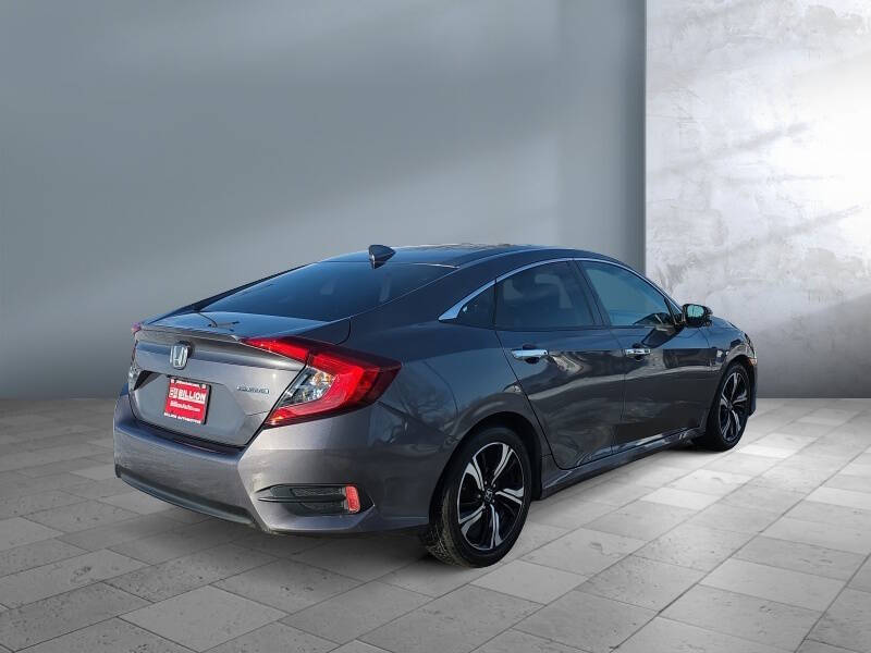 2016 Honda Civic Touring