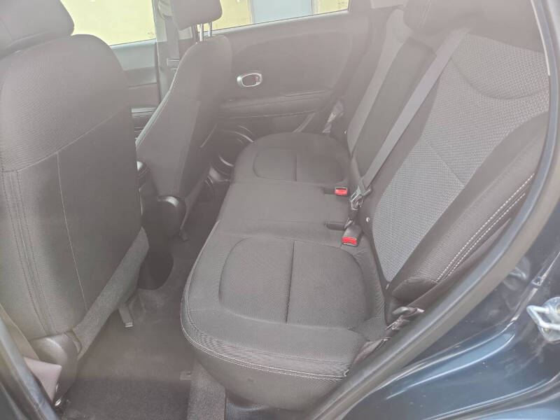 2019 Kia Soul +