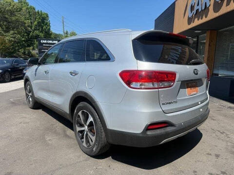 2016 Kia Sorento EX V6