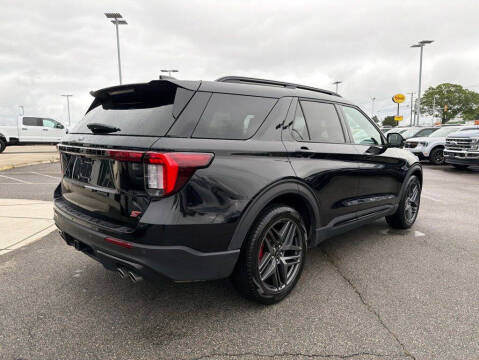 2025 Ford Explorer ST