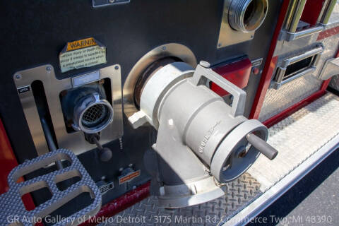 2001 Hendrickson Firetruck