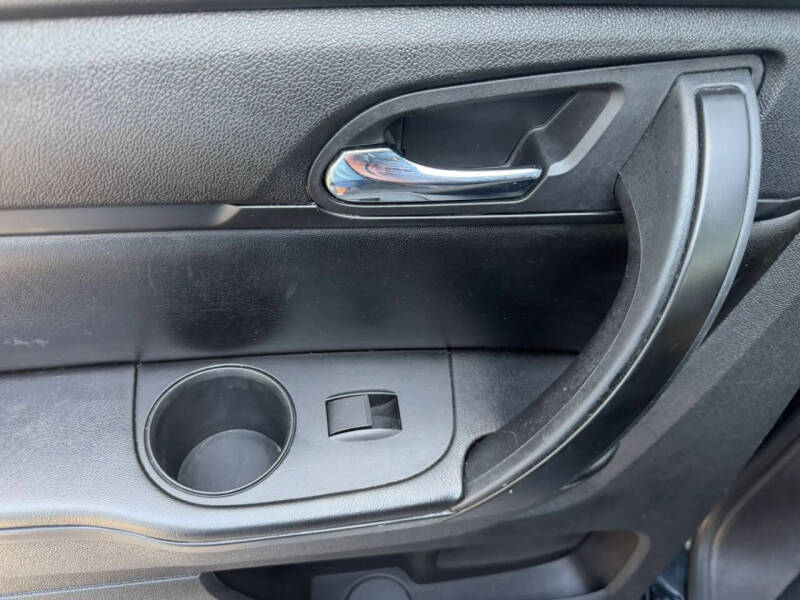 2015 GMC Acadia SLE-2