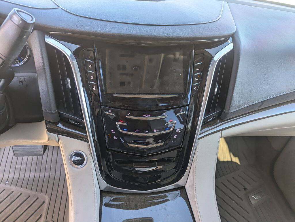 2020 Cadillac Escalade ESV for sale at Axio Auto Boise in Boise, ID