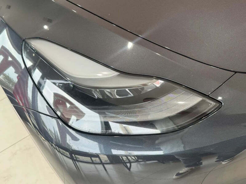 2025 Tesla Model Y Long Range