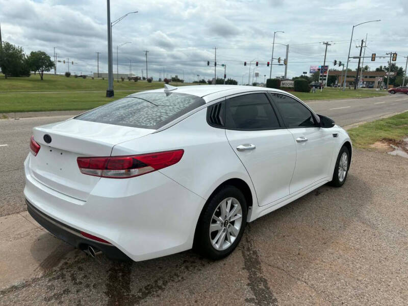 2016 Kia Optima LX