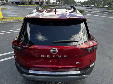 2021 Nissan Rogue SV