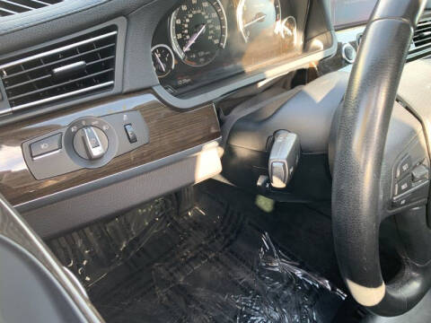 2011 BMW 7 Series 750Li