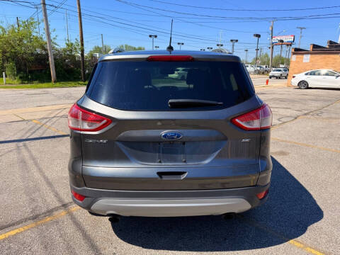 2016 Ford Escape SE