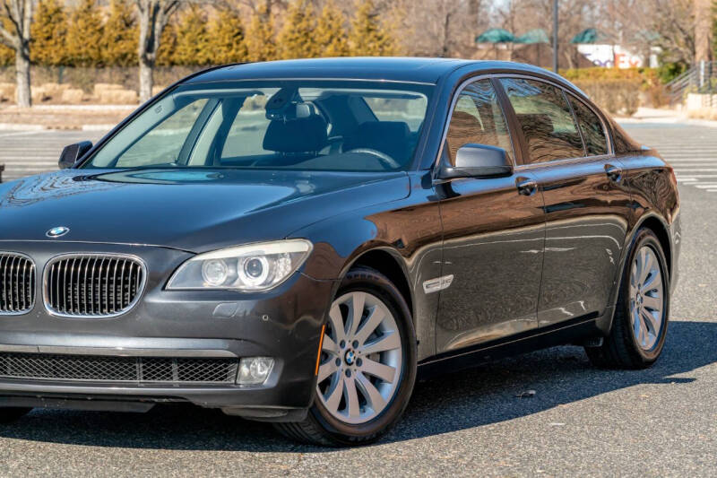 2011 BMW 7 Series 750Li xDrive
