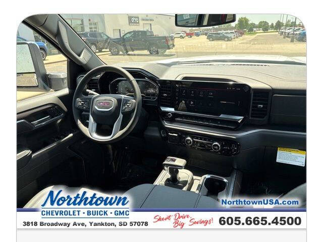 2025 GMC Sierra 1500