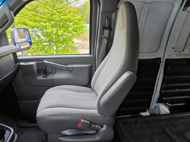 2019 Chevrolet Express 2500
