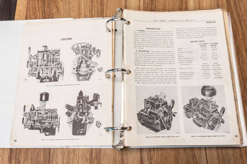 1951 Kaiser Henry-J Coupe