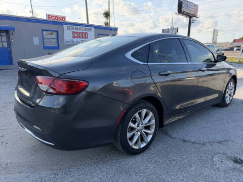 2015 Chrysler 200 C