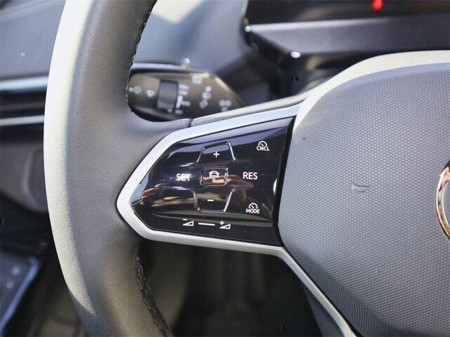 2025 Volkswagen ID.4 Pro