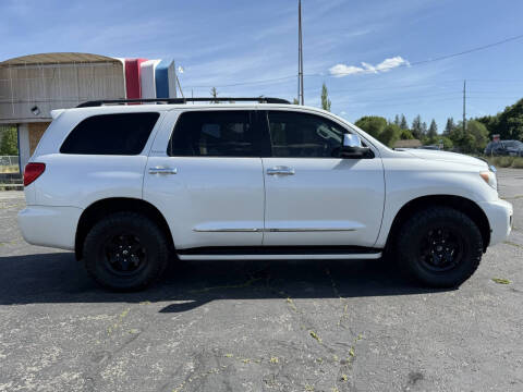 2013 Toyota Sequoia Platinum