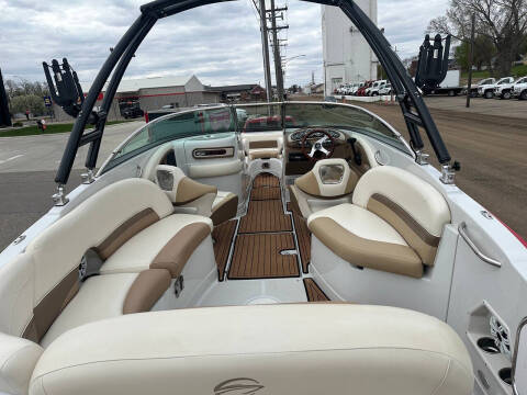 2013 Crownline E260 XS