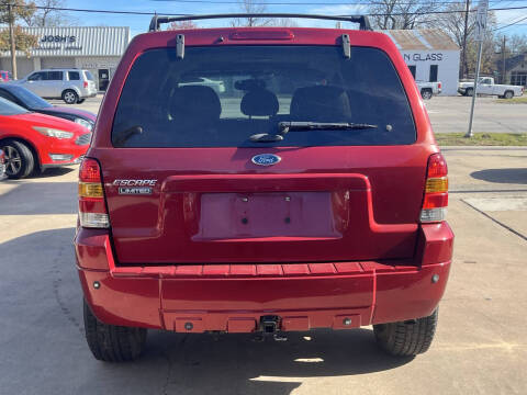2005 Ford Escape Limited