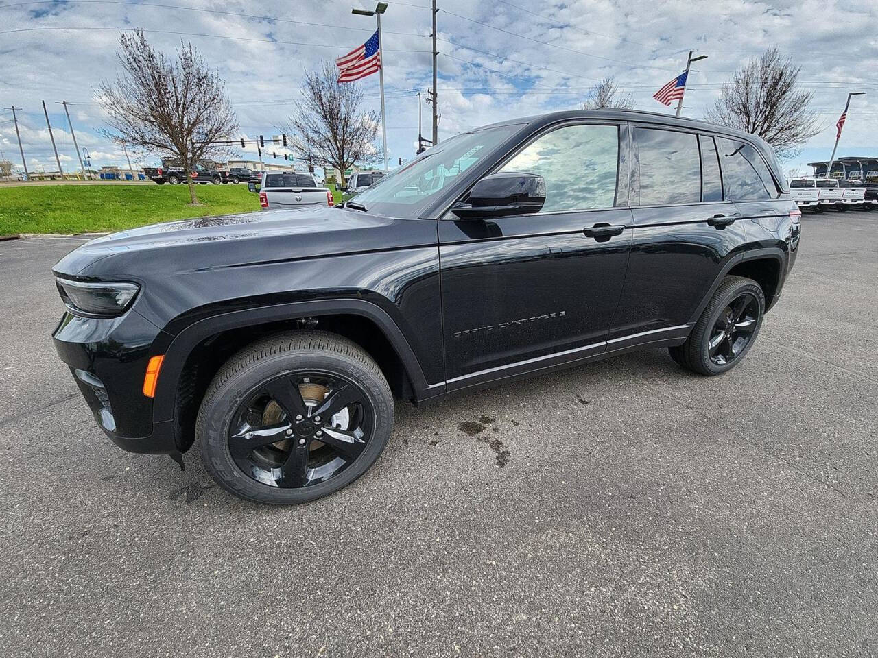 2024 Jeep Grand Cherokee for sale at Victoria Auto Sales in Victoria, MN