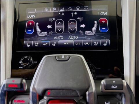 2020 Lamborghini Urus