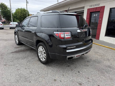 2016 GMC Acadia Denali